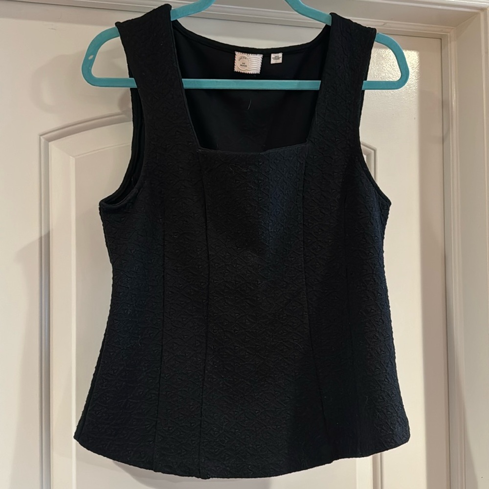 POSTMARK Black Textured Top size Medium